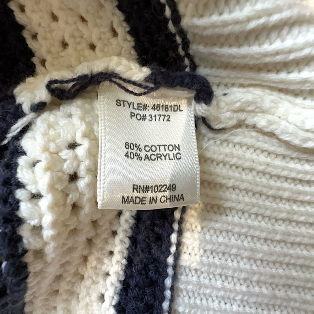 NWT | CROCHET STRIPED SPLIT V-NECK COLLARED TOP NAVY BLUE & OFF WHITE | XS - Picture 10 of 12